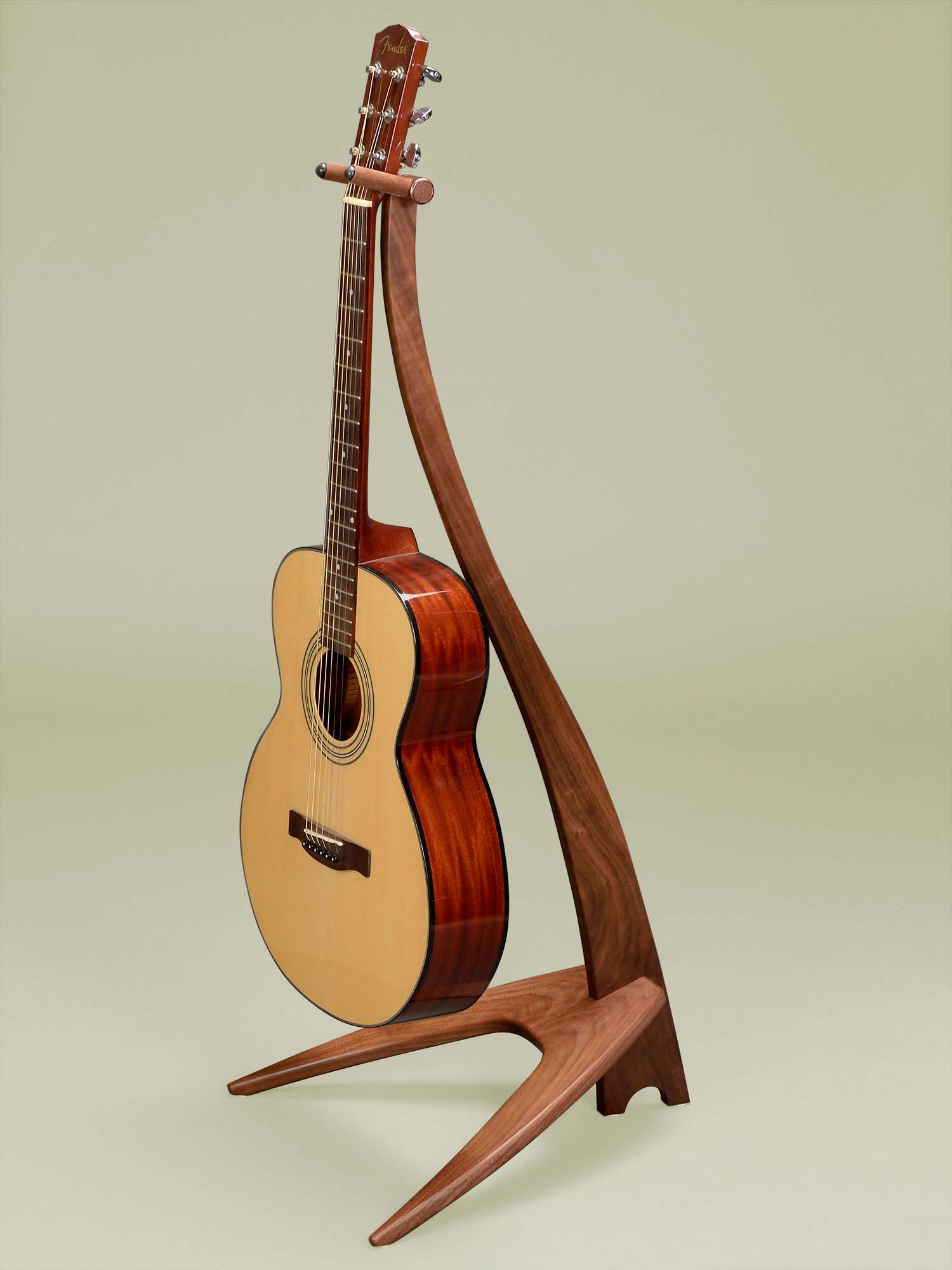 WM Guitar Stand