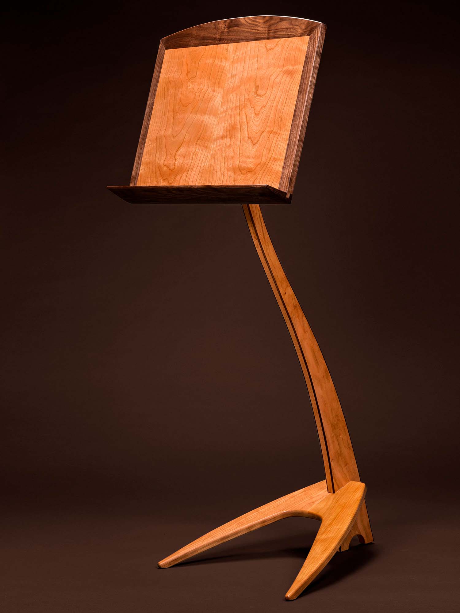 WM Music Stand in Cherry